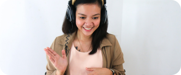 Advocate calling image to illustrate the perks as being an advocate at origin8cares